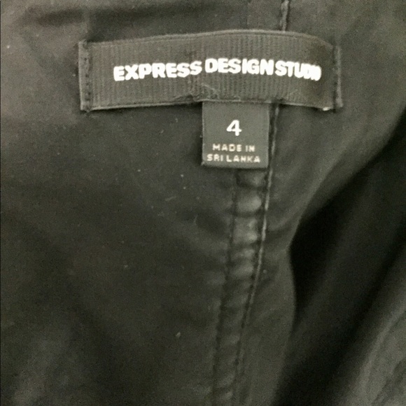 Express size 4 - Picture 3 of 7